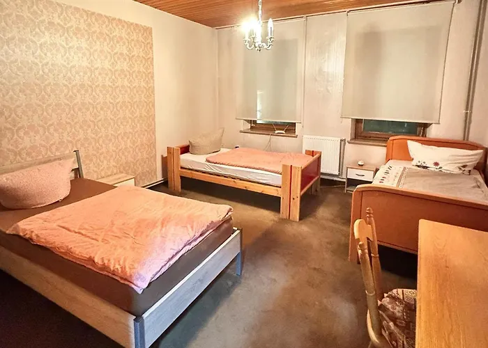In Hof, Zentrumsnah Apartment *